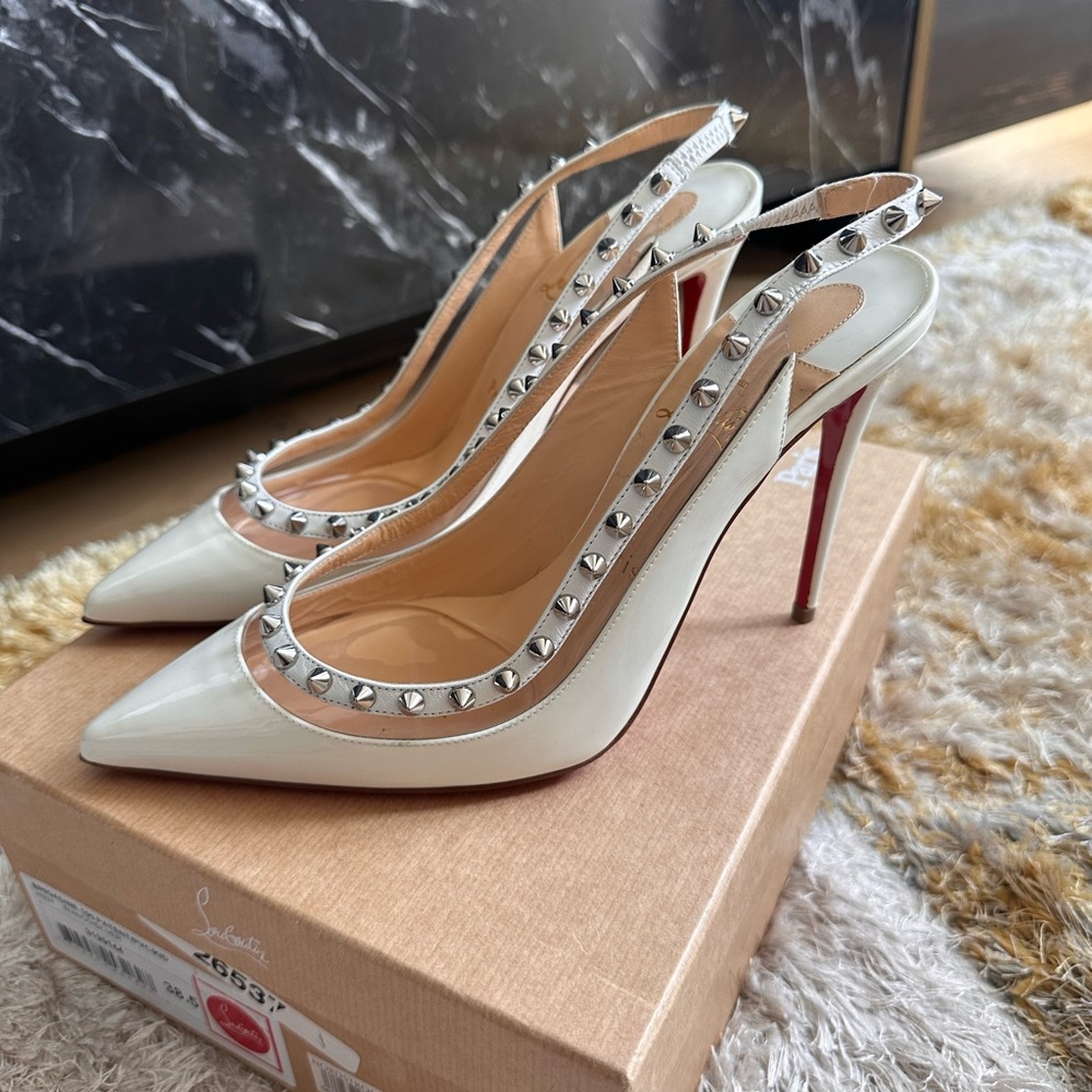 Christian Louboutin Brigadine Patent Spike 38.5